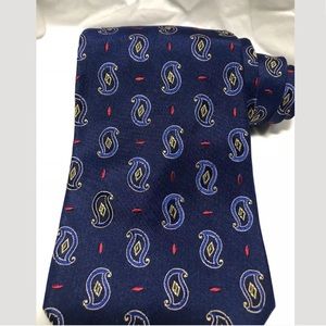 Tommy Hilfiger 100% Silk Tear Drop Woven Tie